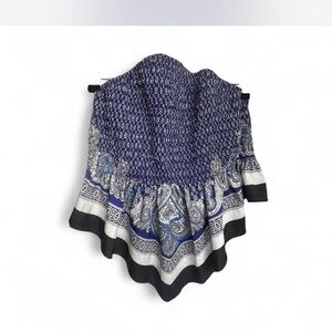 Elegant Blue Paisley Strapless Top